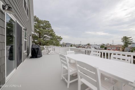7 W Thames Road Little Egg Harbor NJ 08087