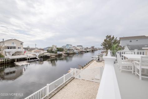 7 W Thames Road Little Egg Harbor NJ 08087