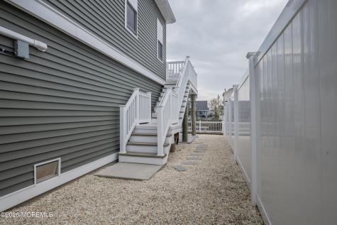 7 W Thames Road Little Egg Harbor NJ 08087