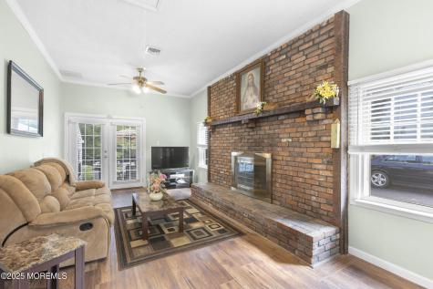 742 W Commodore Boulevard Jackson NJ 08527