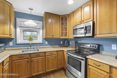 742 W Commodore Boulevard Jackson NJ 08527