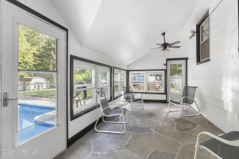 742 W Commodore Boulevard Jackson NJ 08527