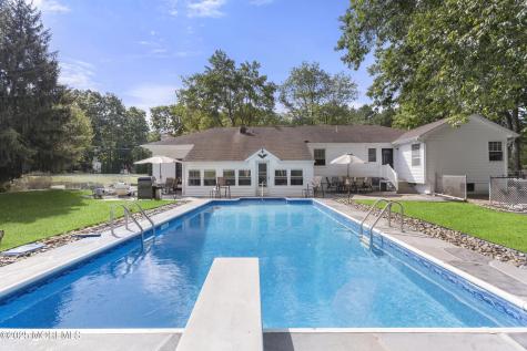 742 W Commodore Boulevard Jackson NJ 08527
