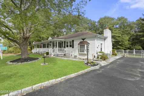742 W Commodore Boulevard Jackson NJ 08527