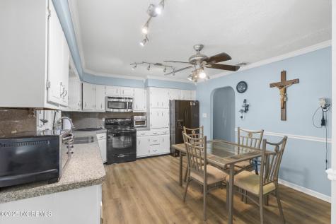742 W Commodore Boulevard Jackson NJ 08527