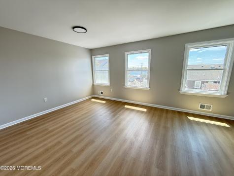 21 Queen Ann Road Brick NJ 08723