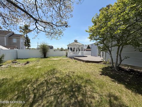 21 Queen Ann Road Brick NJ 08723