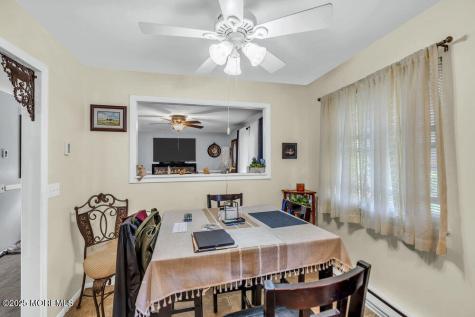 5 Quaker Lane Whiting NJ 08759