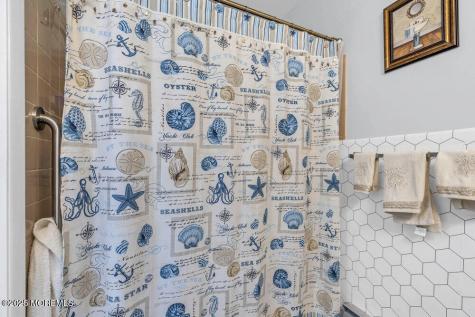 5 Quaker Lane Whiting NJ 08759