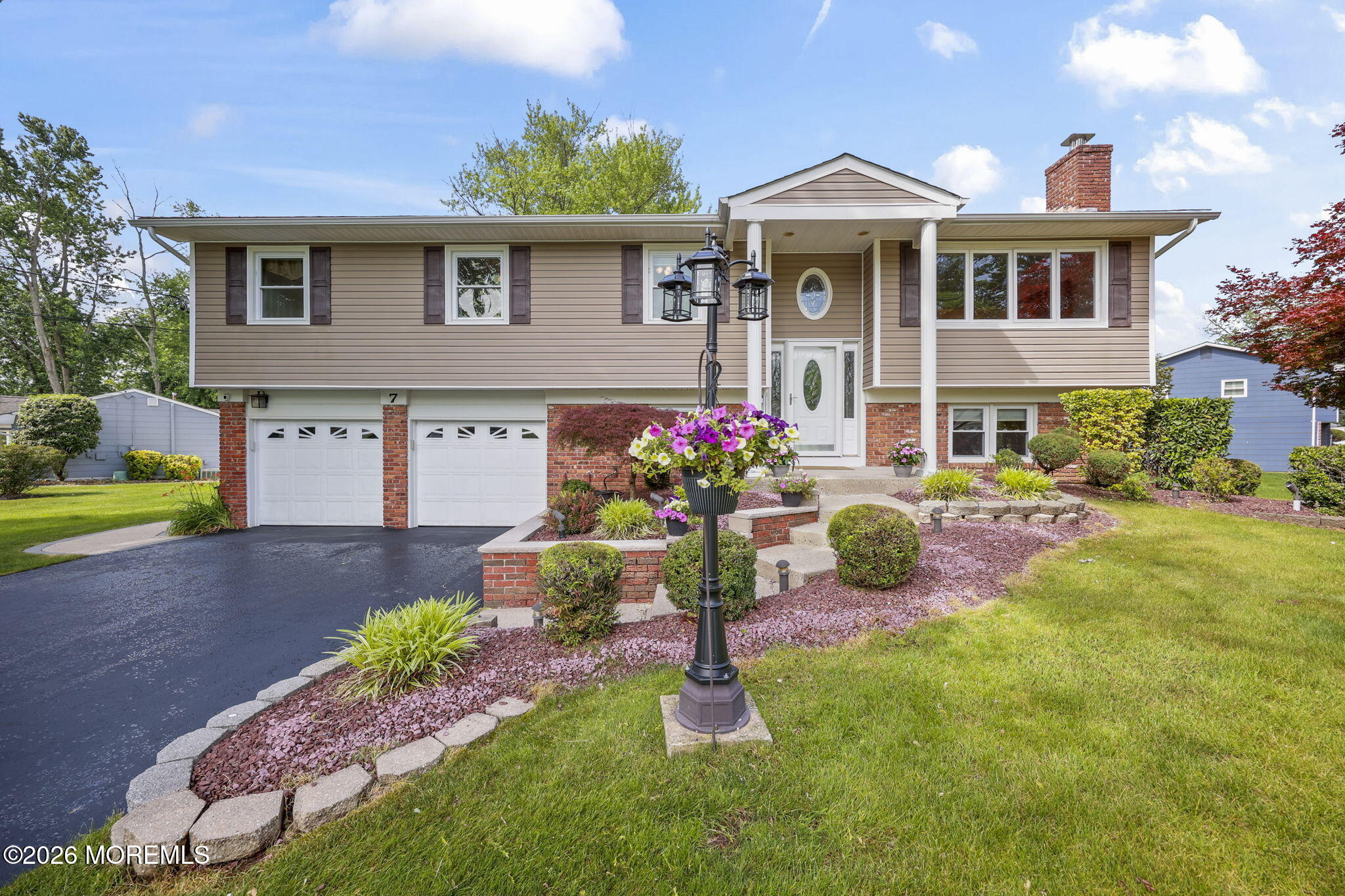 7 Saratoga Drive Manalapan NJ 07726