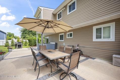 7 Saratoga Drive Manalapan NJ 07726