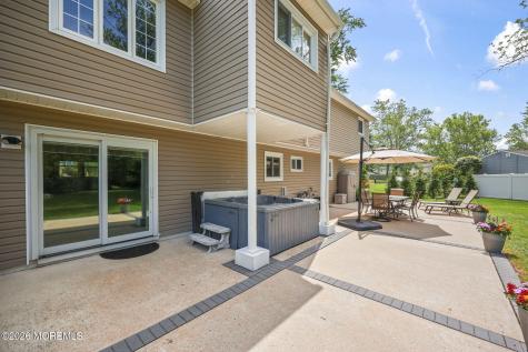 7 Saratoga Drive Manalapan NJ 07726