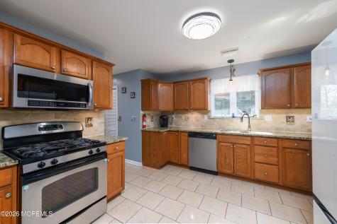 632 Washington Avenue Union Beach NJ 07735