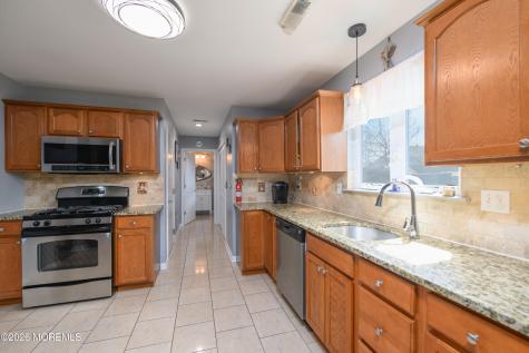 632 Washington Avenue Union Beach NJ 07735