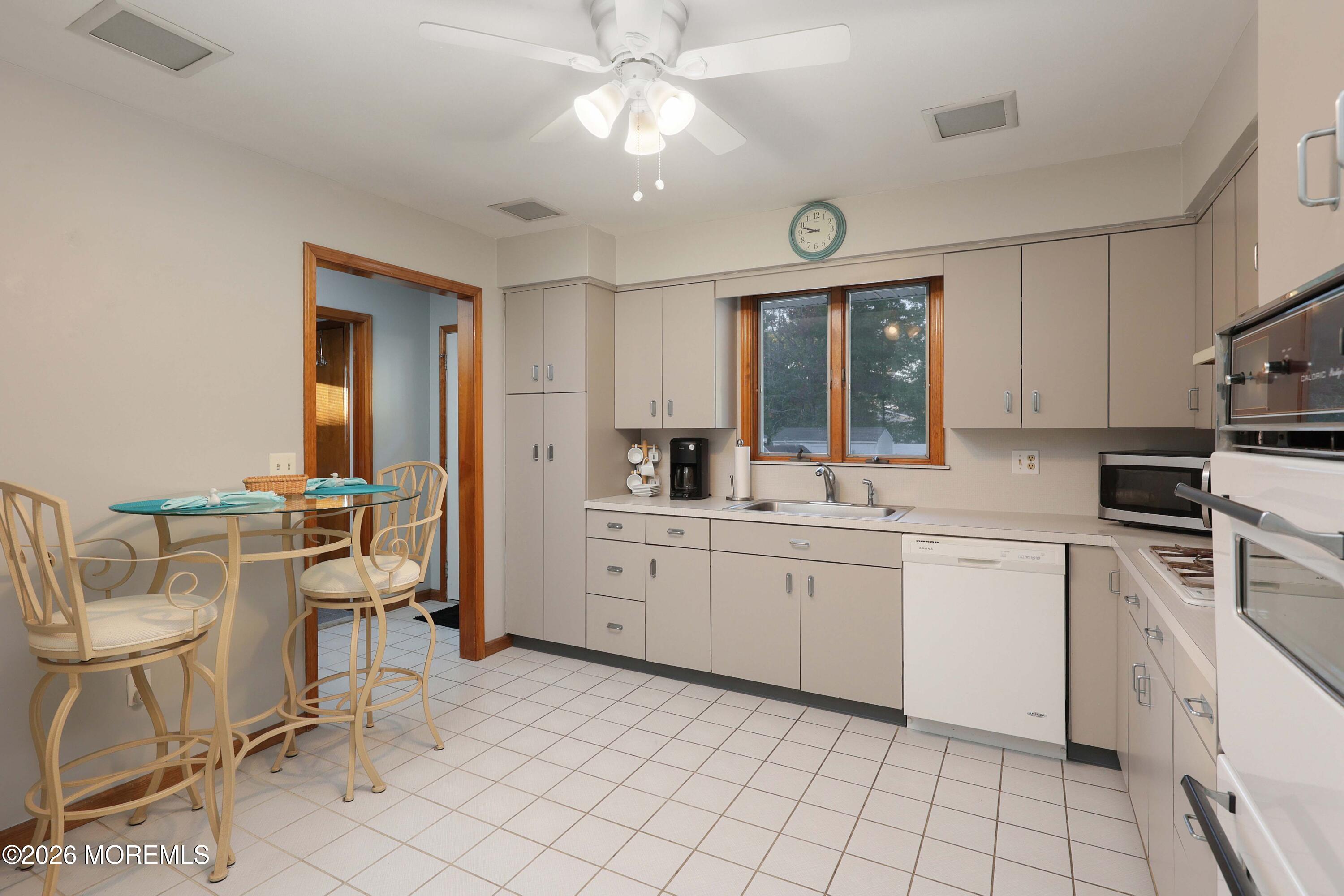 443 E Arverne Avenue Ocean Gate NJ 08740