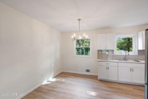 585 Fawn Drive Toms River NJ 08753