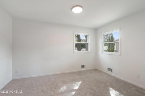 585 Fawn Drive Toms River NJ 08753