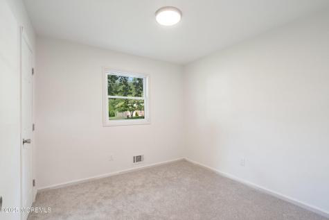 585 Fawn Drive Toms River NJ 08753