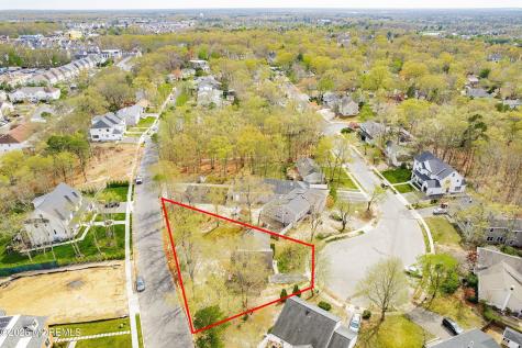 937 Princewood Avenue Lakewood NJ 08701