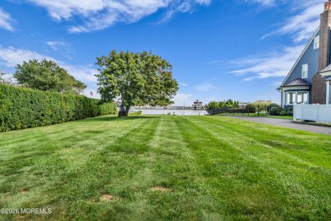 19 N Ward Avenue Rumson NJ 07760