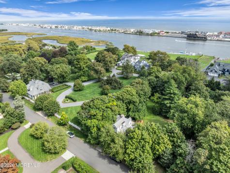 19 N Ward Avenue Rumson NJ 07760