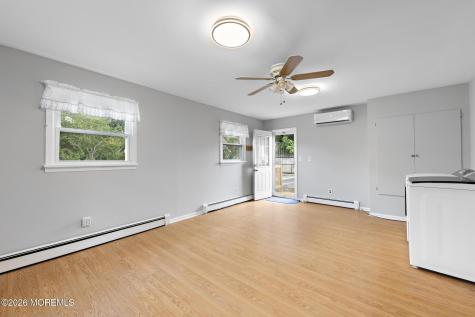 18 Van Brunt Place North Middletown NJ 07748