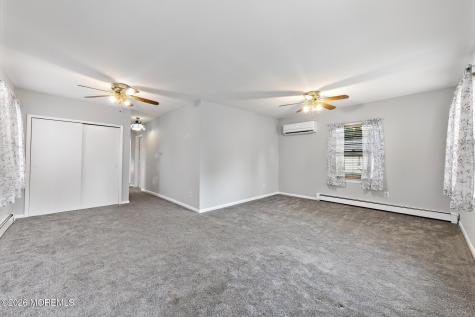 18 Van Brunt Place North Middletown NJ 07748