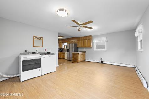 18 Van Brunt Place North Middletown NJ 07748