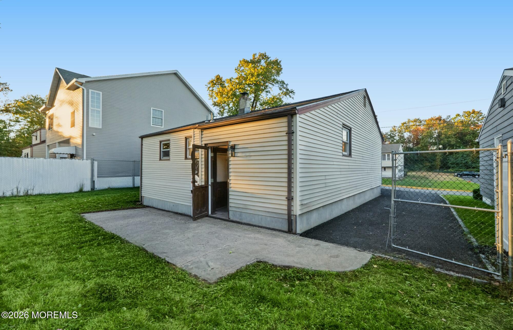 231 Temple Way Colonia NJ 07067