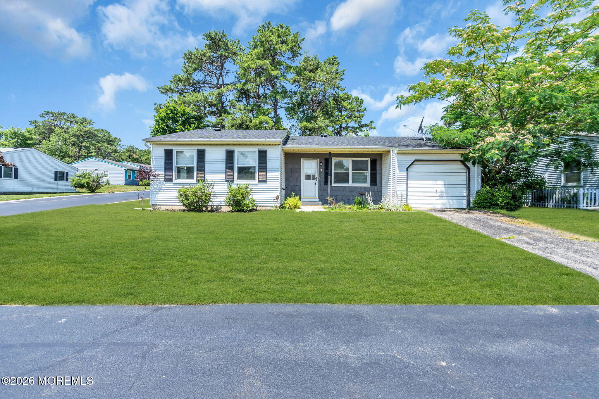 14 S Chestnut Avenue Manchester NJ 08759