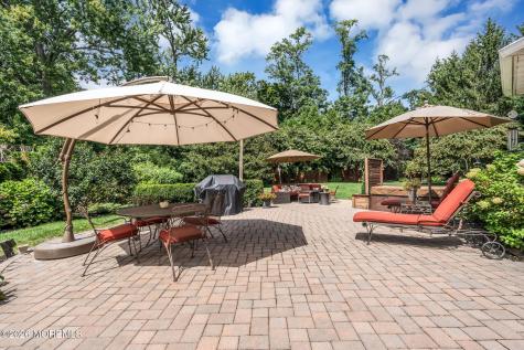 22 N Rivers Edge Drive Little Silver NJ 07739