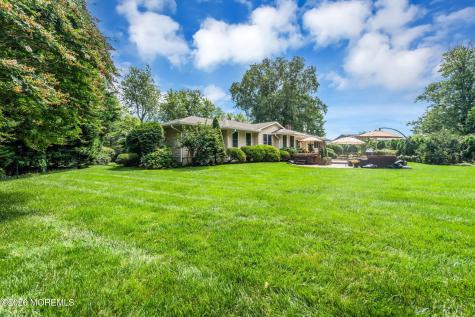 22 N Rivers Edge Drive Little Silver NJ 07739