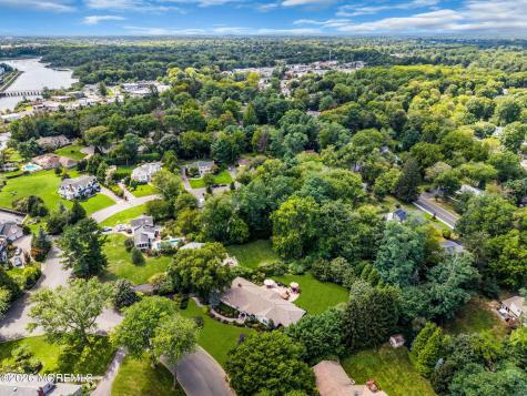 22 N Rivers Edge Drive Little Silver NJ 07739