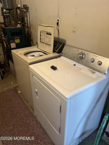 27 Mount Logan Lane Toms River NJ 08753