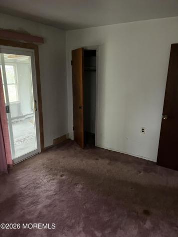 27 Mount Logan Lane Toms River NJ 08753