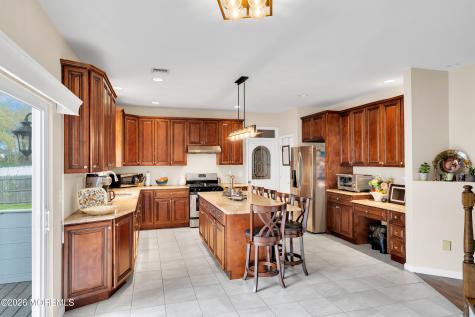 2 Saveria Court Howell NJ 07731