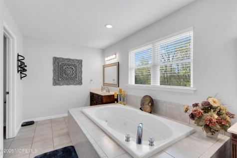 2 Saveria Court Howell NJ 07731
