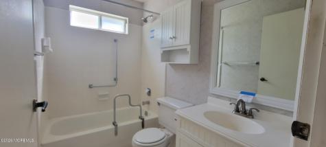 539A Warwick Court Manchester NJ 08759