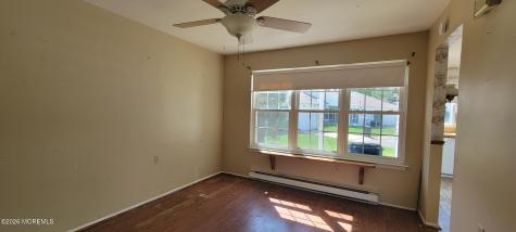539A Warwick Court Manchester NJ 08759