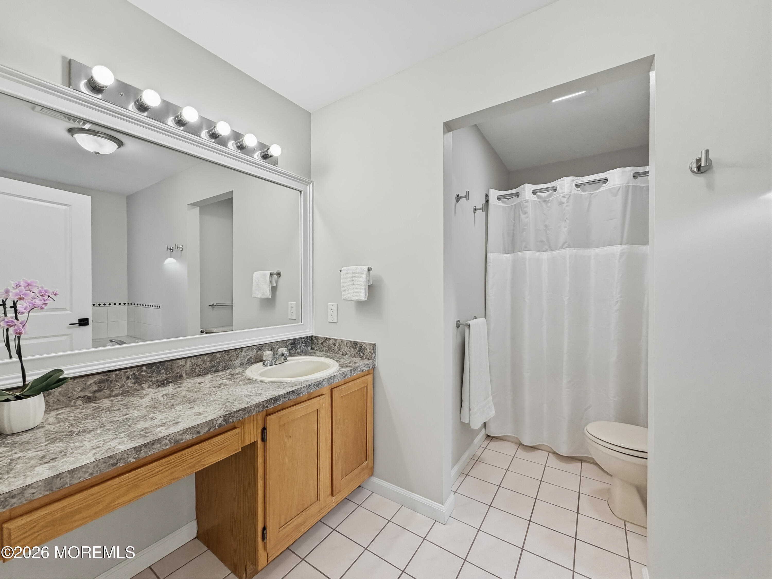 323 Frank Applegate Road Jackson NJ 08527