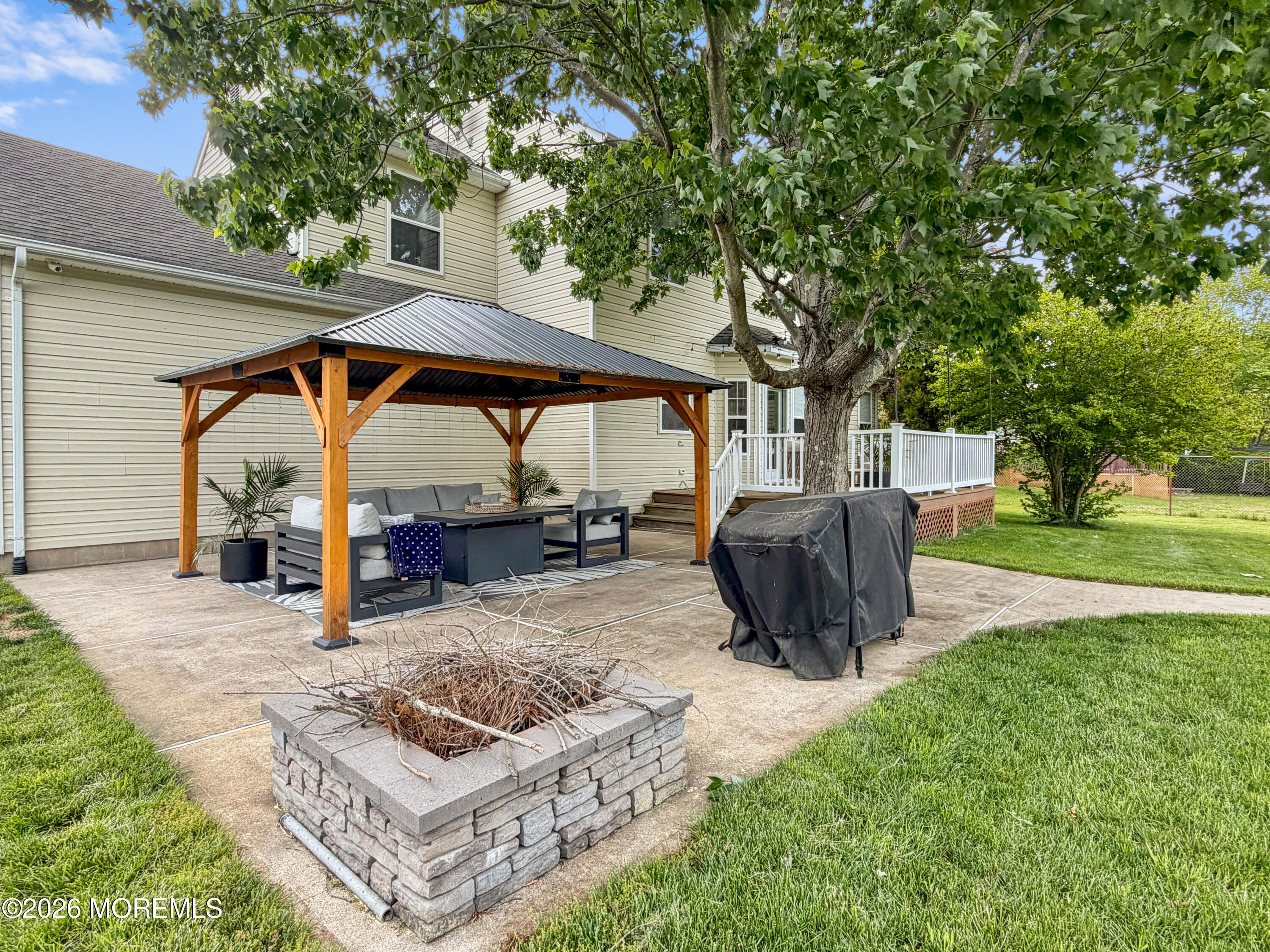 323 Frank Applegate Road Jackson NJ 08527