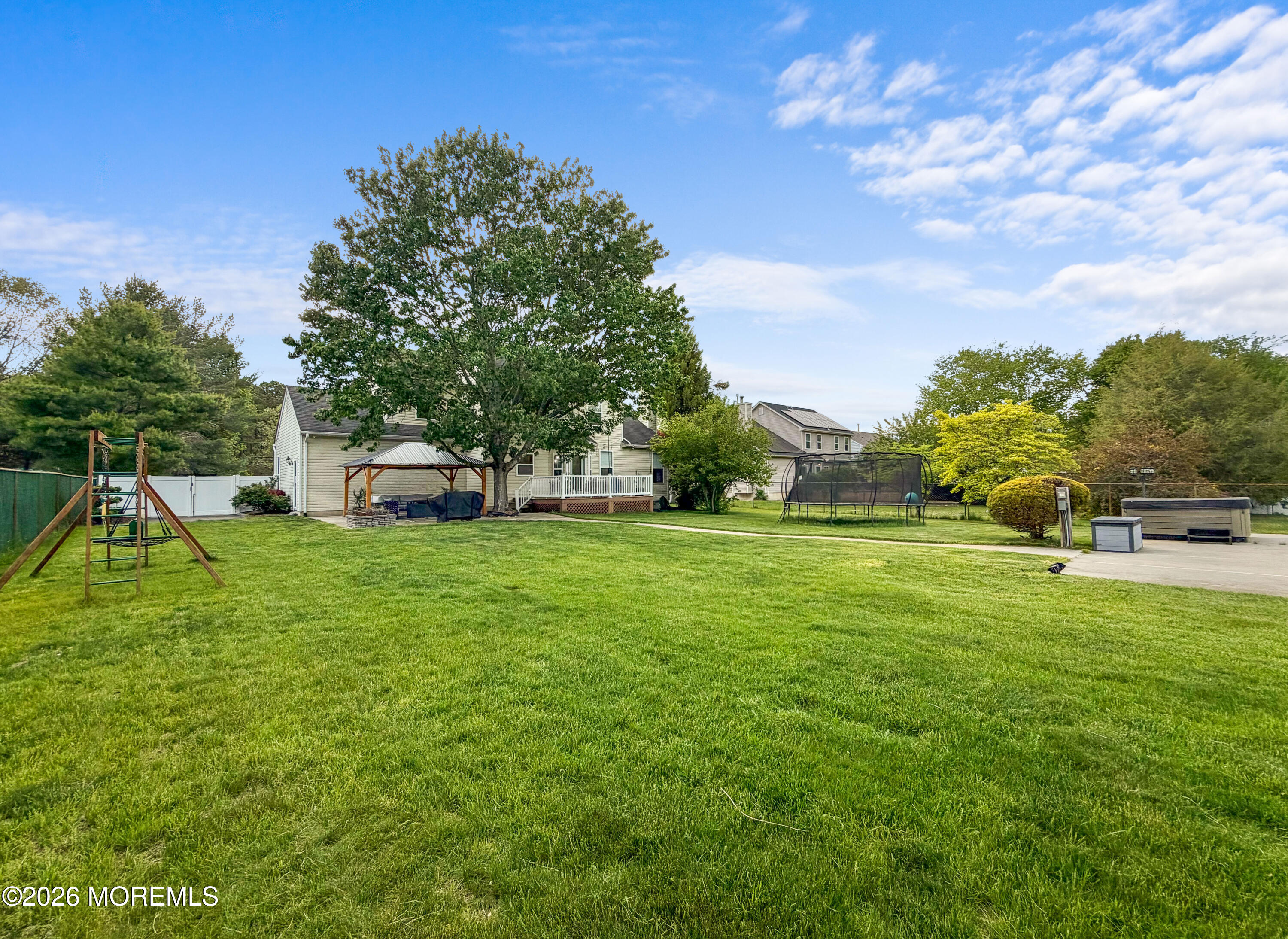 323 Frank Applegate Road Jackson NJ 08527