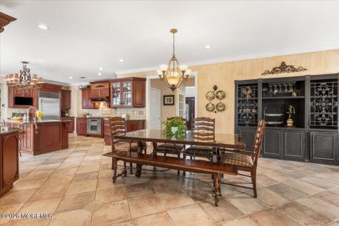 13 Iris Circle Manalapan NJ 07726