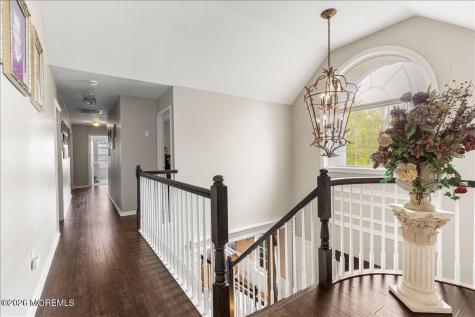 13 Iris Circle Manalapan NJ 07726