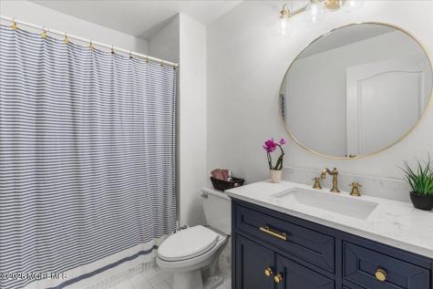 13 Iris Circle Manalapan NJ 07726