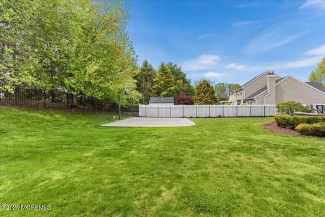 13 Iris Circle Manalapan NJ 07726