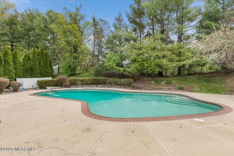 13 Iris Circle Manalapan NJ 07726