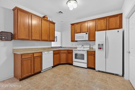 4 Winkle Court Manchester NJ 08759