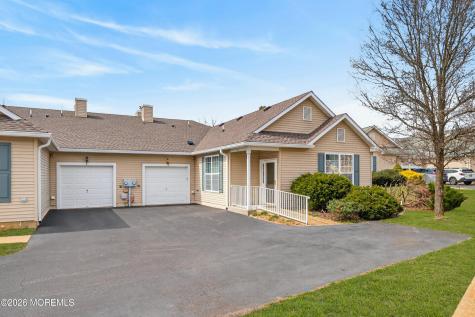 4 Winkle Court Manchester NJ 08759