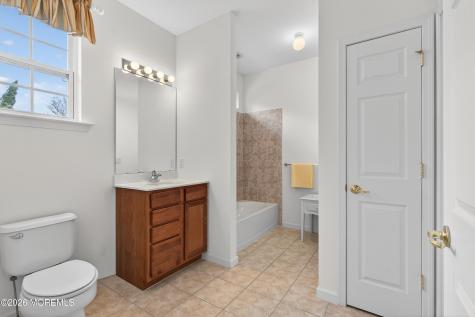 4 Winkle Court Manchester NJ 08759